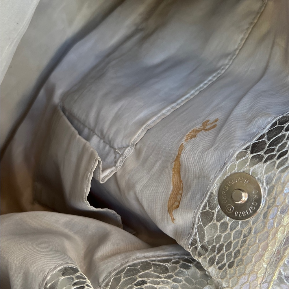 Silver Metallic Shiny Snakeskin Patterned Women's Shoulder Bag Purse Pocketbook - Picture 7 of 10